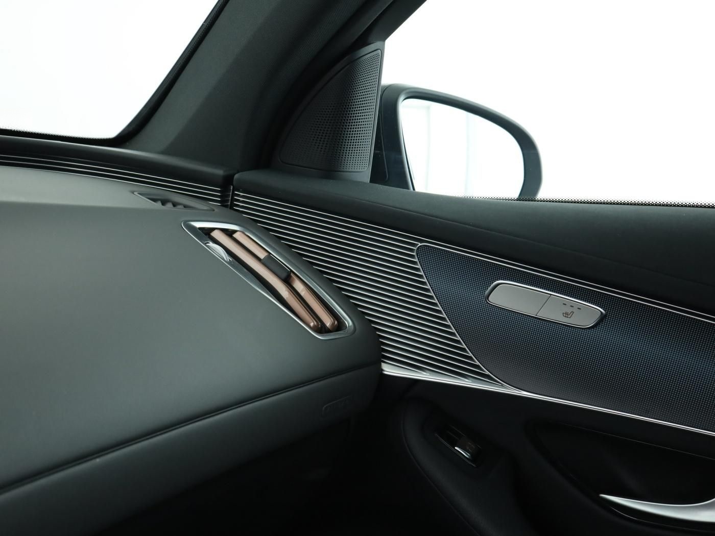 Mercedes-Benz EQC 400 4M Multibeam*AHK*Distronic*Navi*PTS*Kam. foto 16