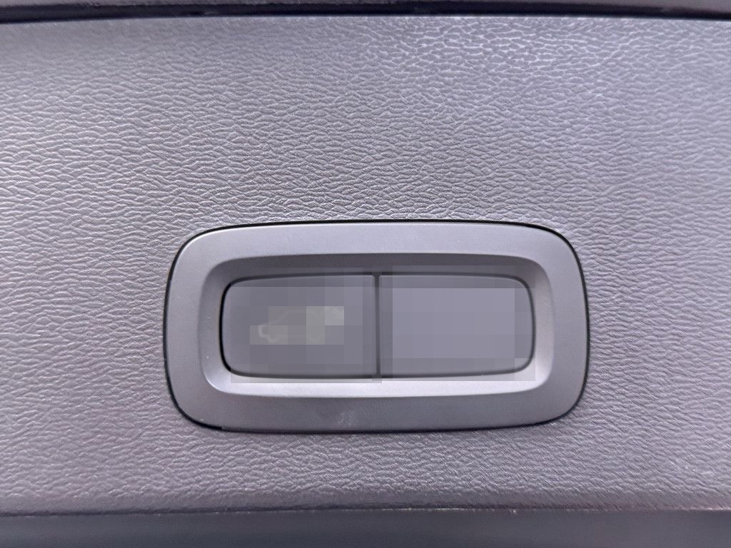 Volvo XC40 D4 AWD Momentum Pro Aut. *Navi*Kamera*H/K*K foto 19