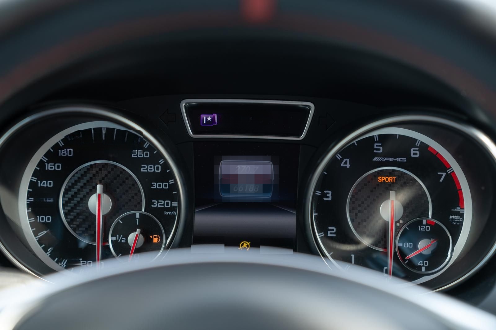 Mercedes-Benz GLA 45 AMG 4M*BI-XENON*NAVI*PANO*KAMERA*H&K* foto 19