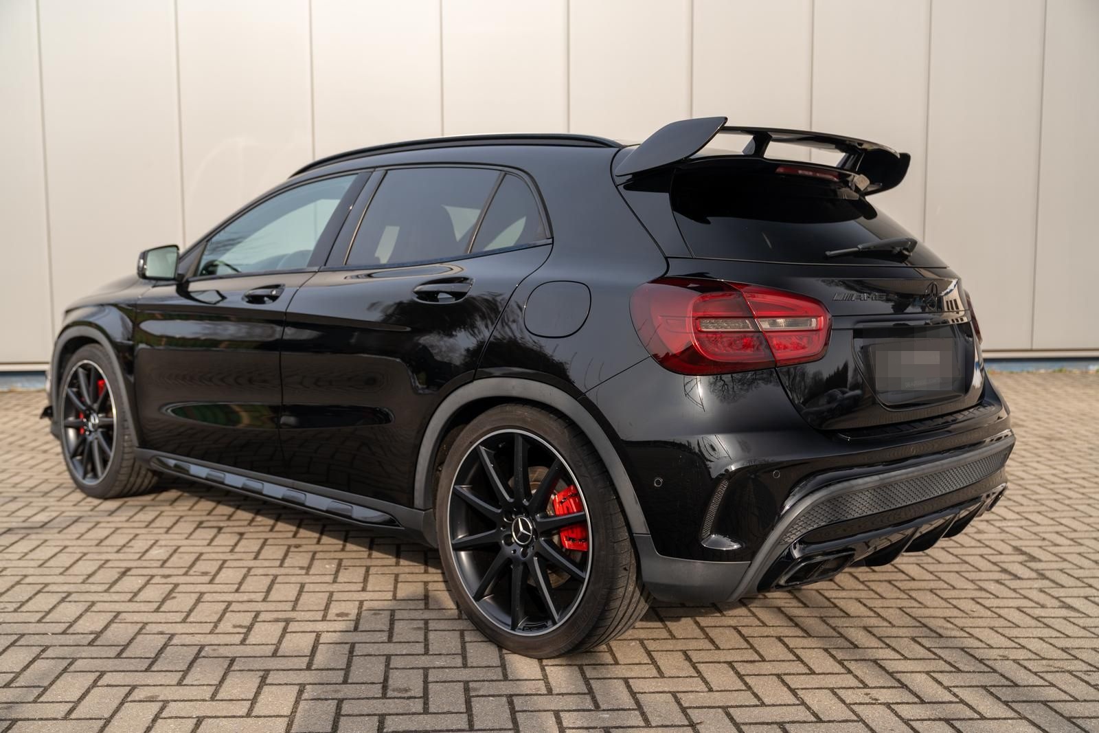 Mercedes-Benz GLA 45 AMG 4M*BI-XENON*NAVI*PANO*KAMERA*H&K* foto 9
