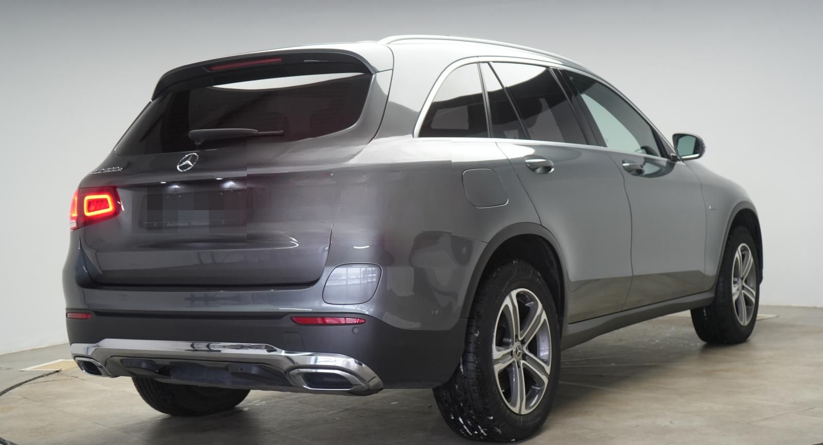 Mercedes-Benz GLC 300 e 4Matic 9G-Tronic Distronic/Kamera/Virt foto 4