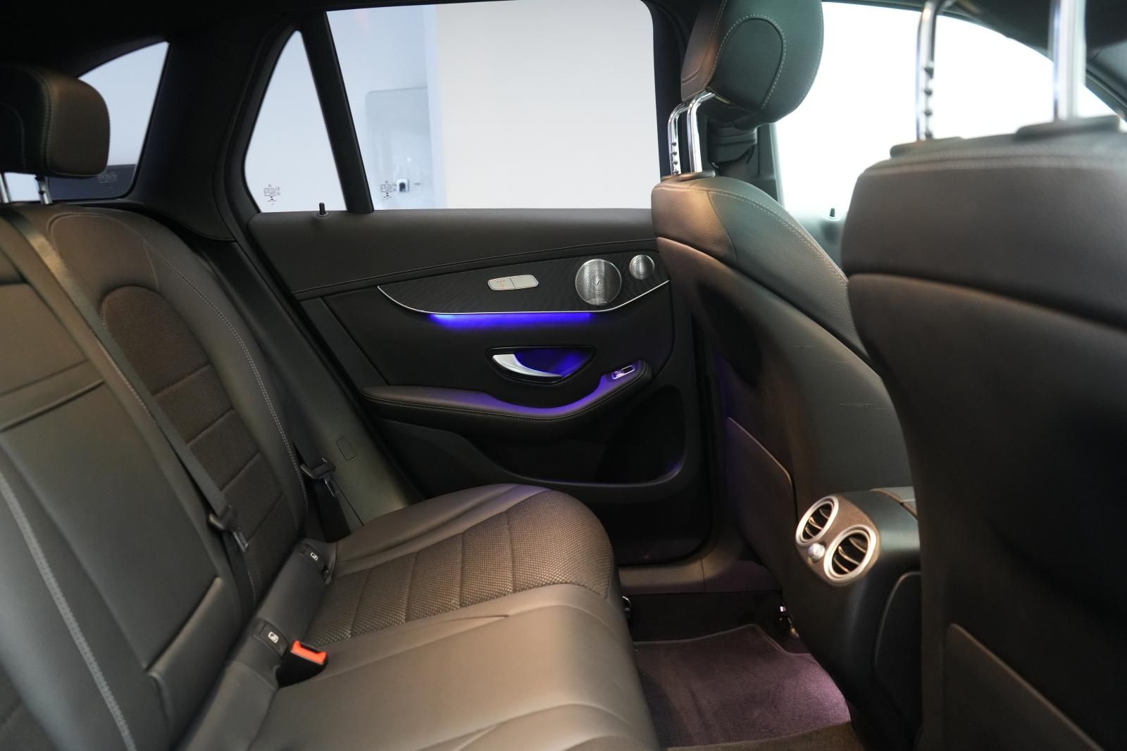 Mercedes-Benz GLC 300 e 4Matic 9G-Tronic Distronic/Kamera/Virt foto 8