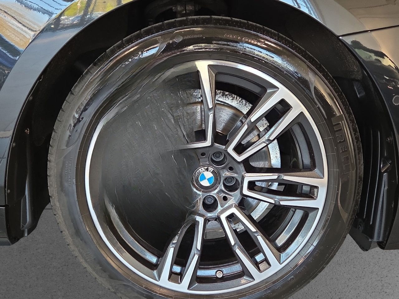 BMW 520d M SPORT AdLED DA+ KomfSitze SHZ Kamera 19" foto 16