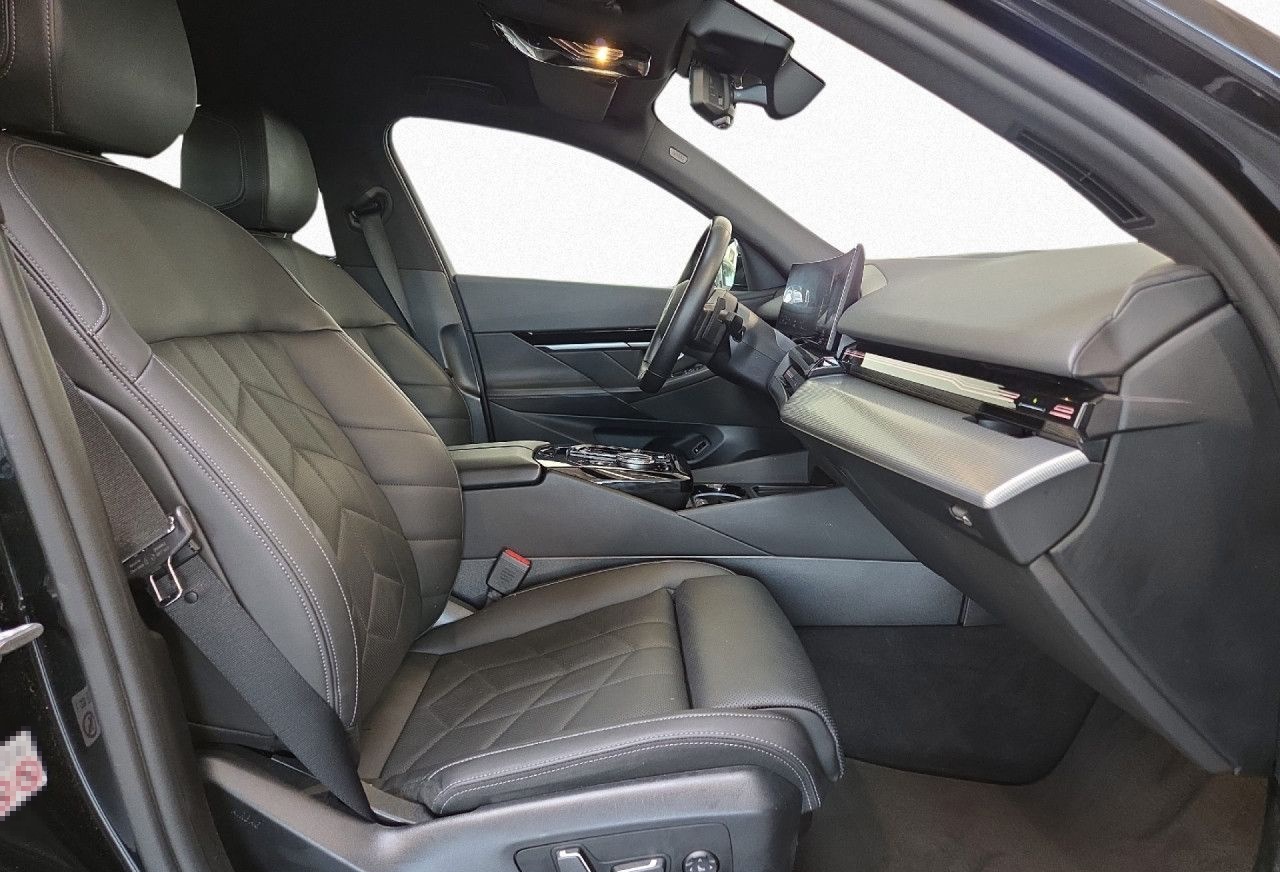 BMW 520d M SPORT AdLED DA+ KomfSitze SHZ Kamera 19" foto 10