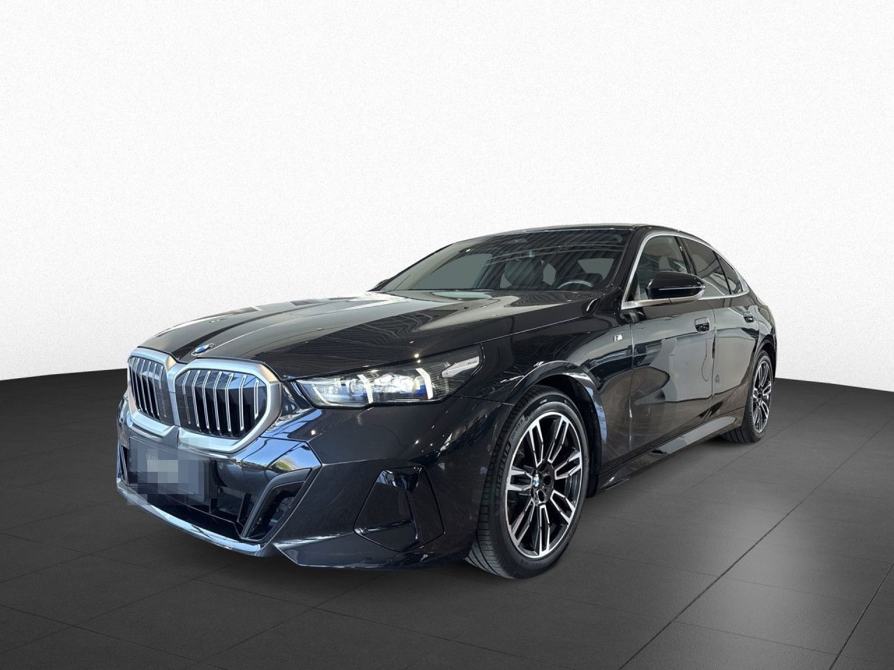 BMW 520d M SPORT AdLED DA+ KomfSitze SHZ Kamera 19" foto 3