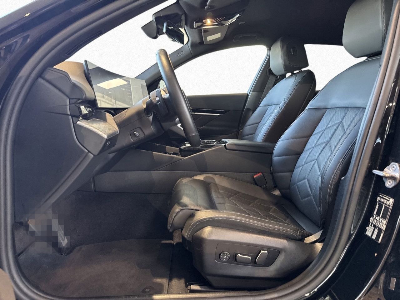 BMW 520d M SPORT AdLED DA+ KomfSitze SHZ Kamera 19" foto 10