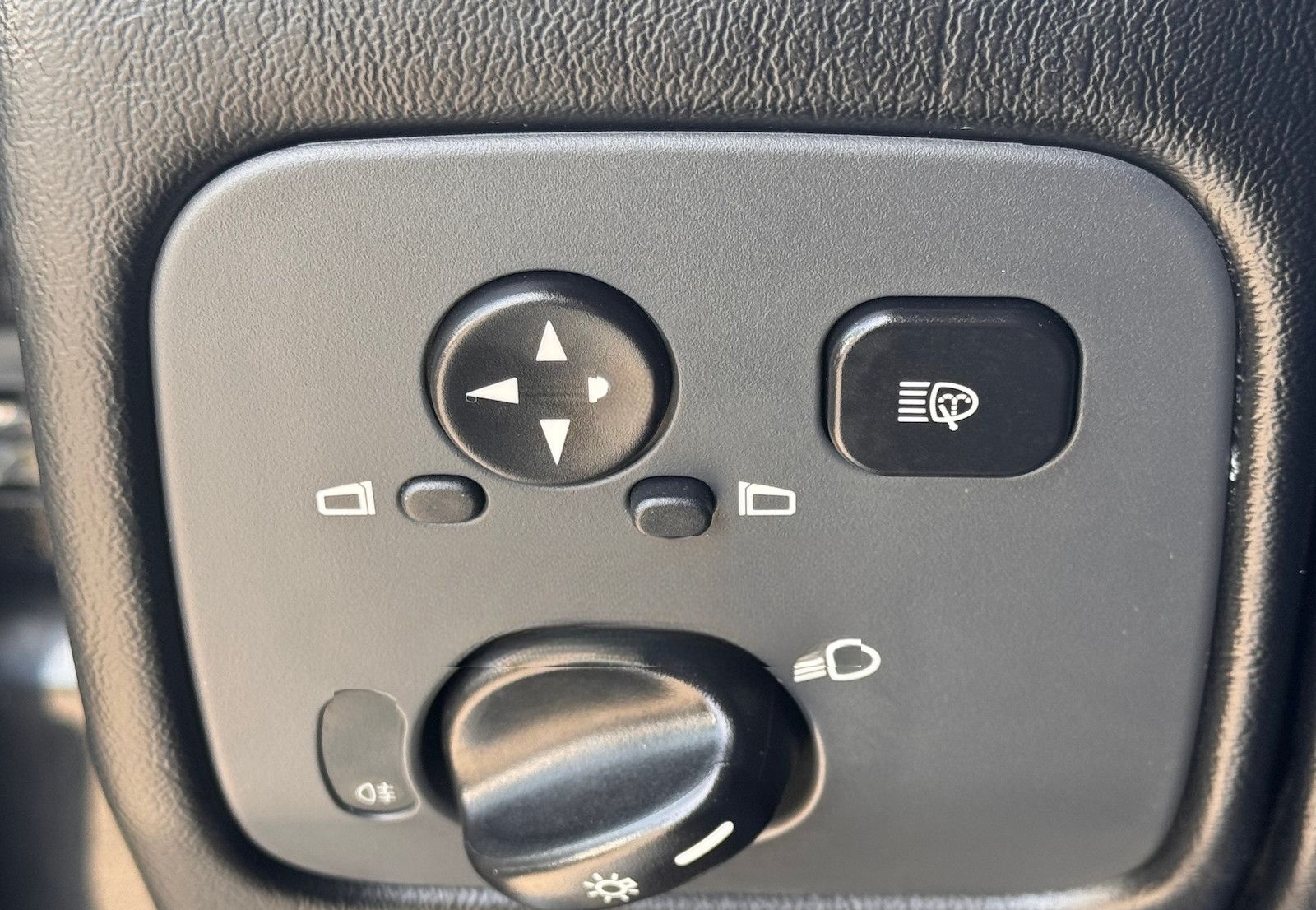 Mercedes-Benz G 500 V8*AUT*Leder*Navi*Schiebedach*RFK*91000KM foto 17