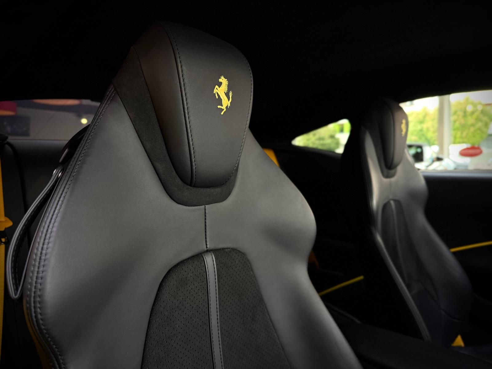 Ferrari Roma MagneRide*BeifahrerDispl*JBL*Carbon foto 25