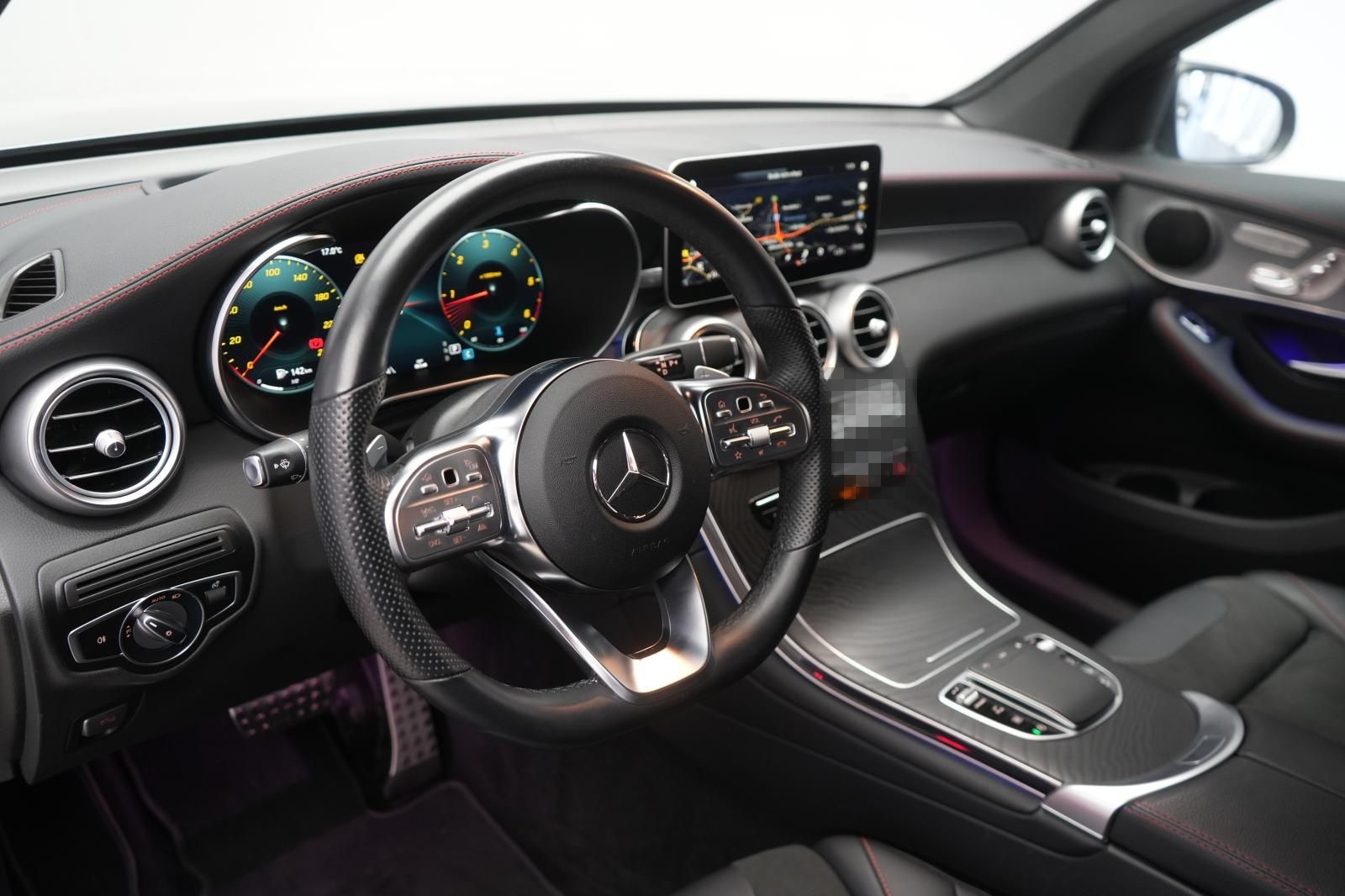 Mercedes-Benz GLC 300 d 4Matic 9G-Tronic AMG Distronic/Kamera/ foto 12