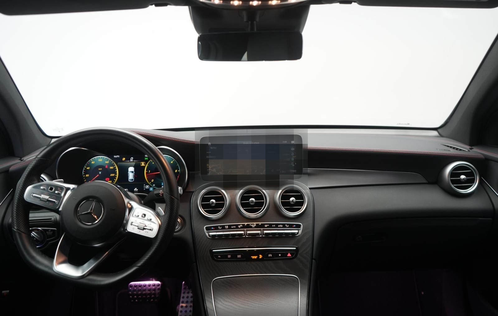 Mercedes-Benz GLC 300 d 4Matic 9G-Tronic AMG Distronic/Kamera/ foto 14