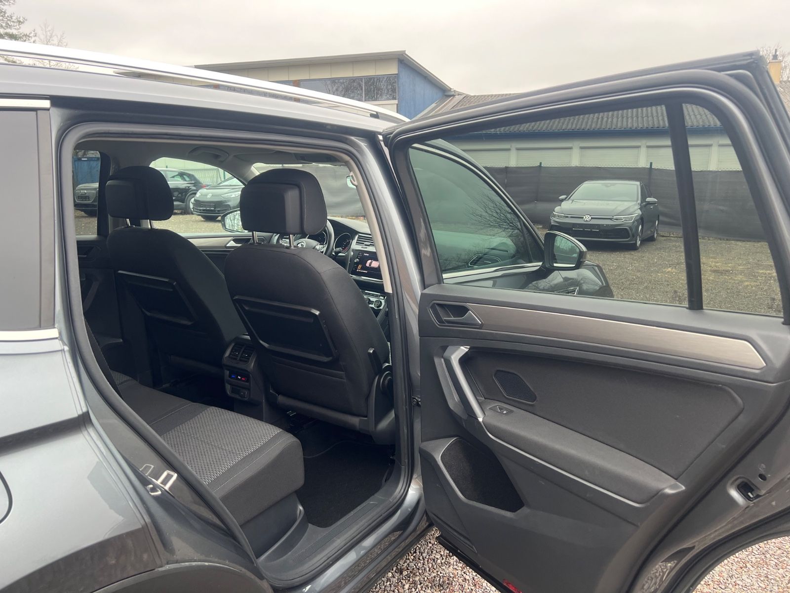 Volkswagen Tiguan Allspace Comfortline *AHK/ACC* foto 17