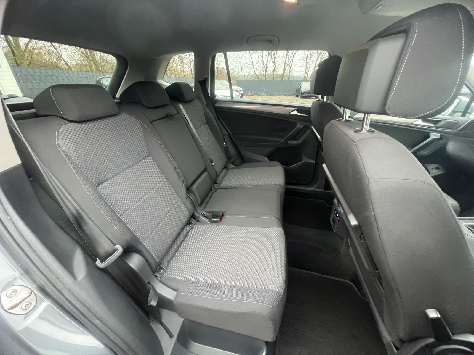 Volkswagen Tiguan Allspace Comfortline *AHK/ACC* foto 19