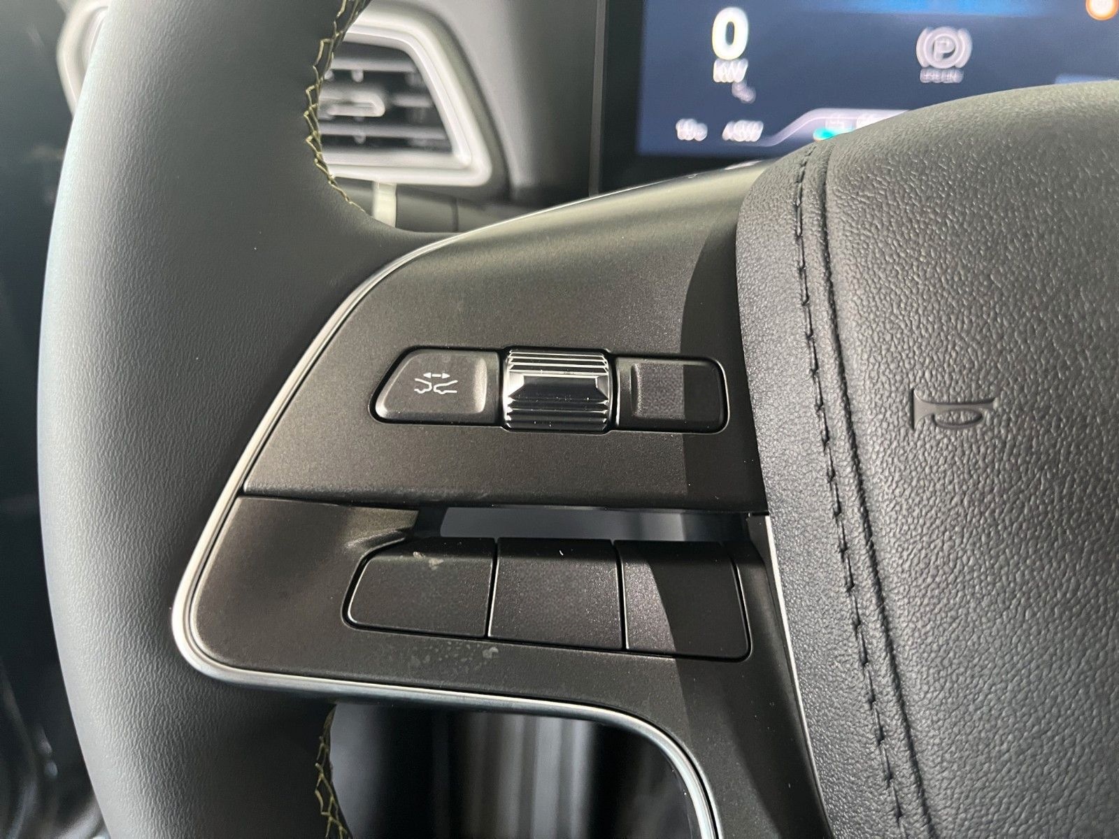 BYD ATTO 2 Boost /PANO-DA/ACC/LEDER/360°/SHZ/ foto 15