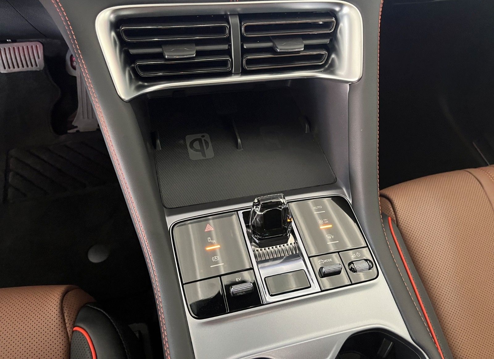 BYD SEAL U DM-i Design AWD /360°/HUD/SHZ/PANO-DA foto 13