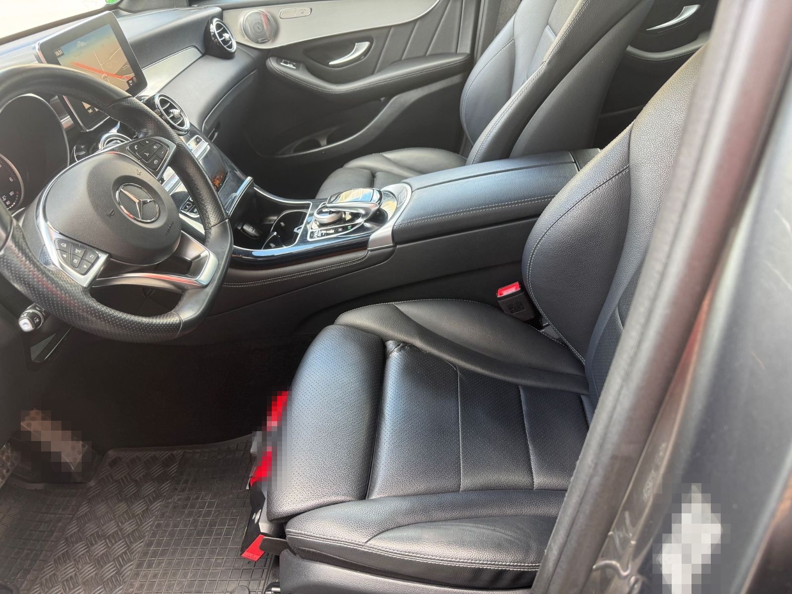 Mercedes-Benz GLC 350 d 4Matic Coupé AMG AHK foto 11