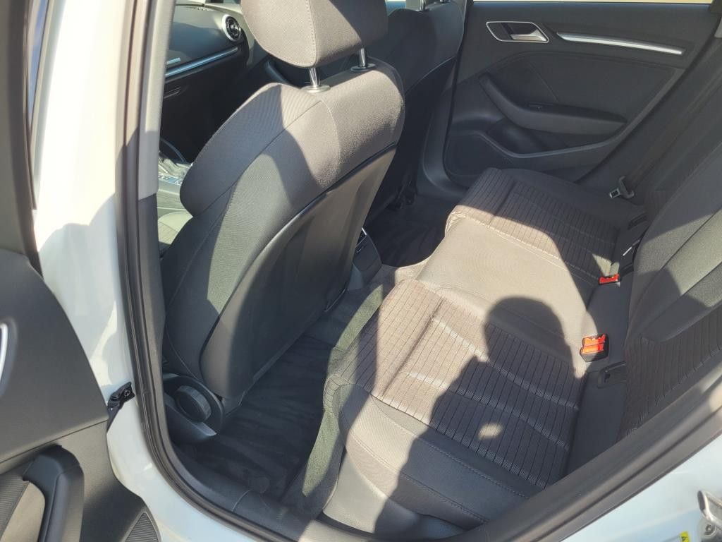 Audi A3 SB 1.4TFSI S Line BLACK >LED+TEMP+PARKASS+18" foto 11