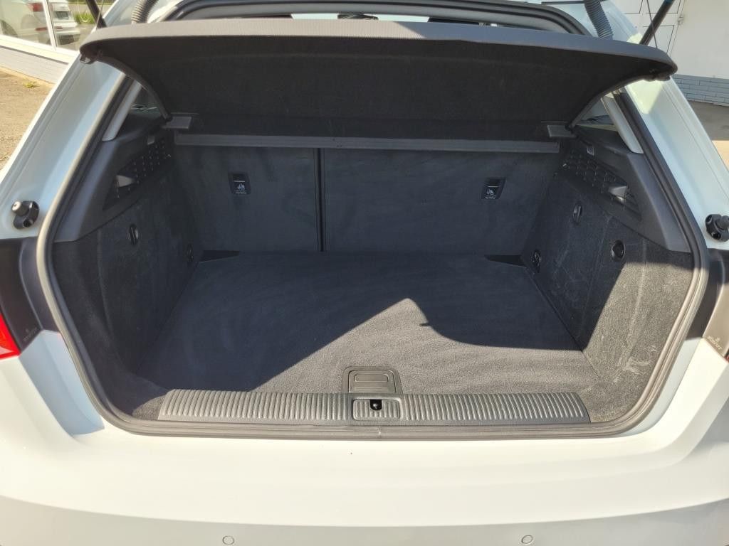 Audi A3 SB 1.4TFSI S Line BLACK >LED+TEMP+PARKASS+18" foto 12