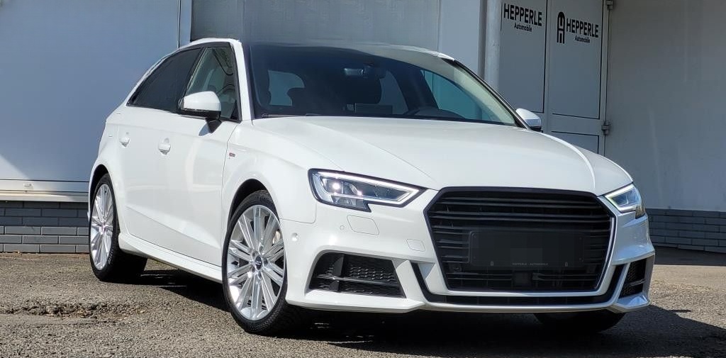 Audi A3 SB 1.4TFSI S Line BLACK >LED+TEMP+PARKASS+18" foto 13