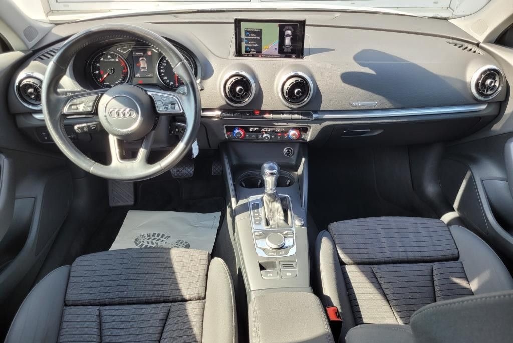 Audi A3 SB 1.4TFSI S Line BLACK >LED+TEMP+PARKASS+18" foto 9