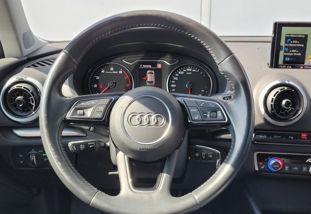 Audi A3 SB 1.4TFSI S Line BLACK >LED+TEMP+PARKASS+18" foto 10