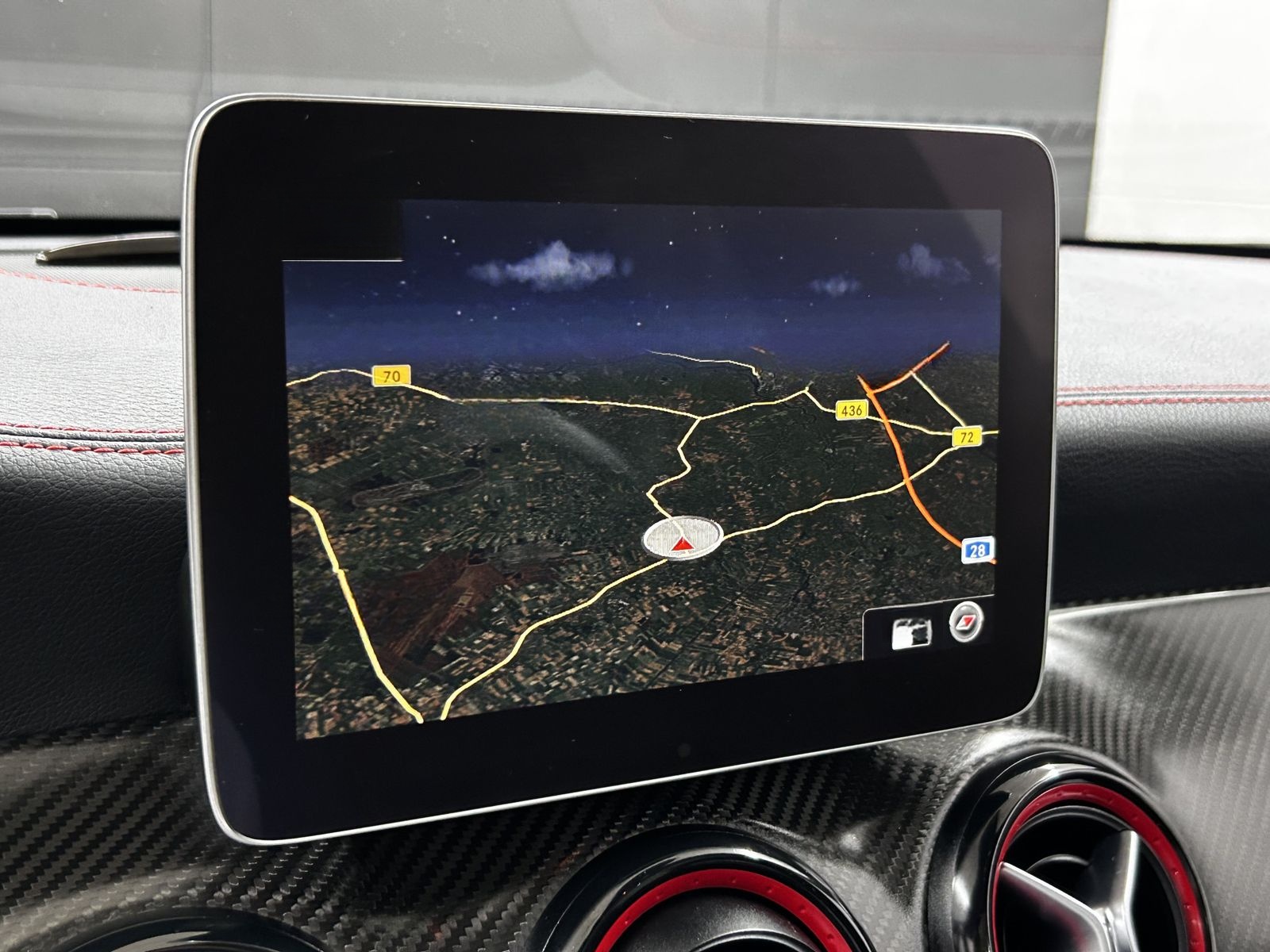 Mercedes-Benz CLA 45 AMG Shooting Brake 4Matic+Pano+H&K+Memory foto 13