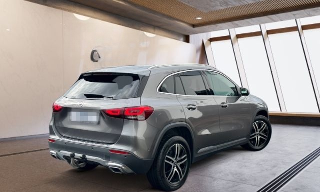 Mercedes-Benz GLA 220 d 4Matic Progressive MATRIX-LED NAVI ACC foto 5