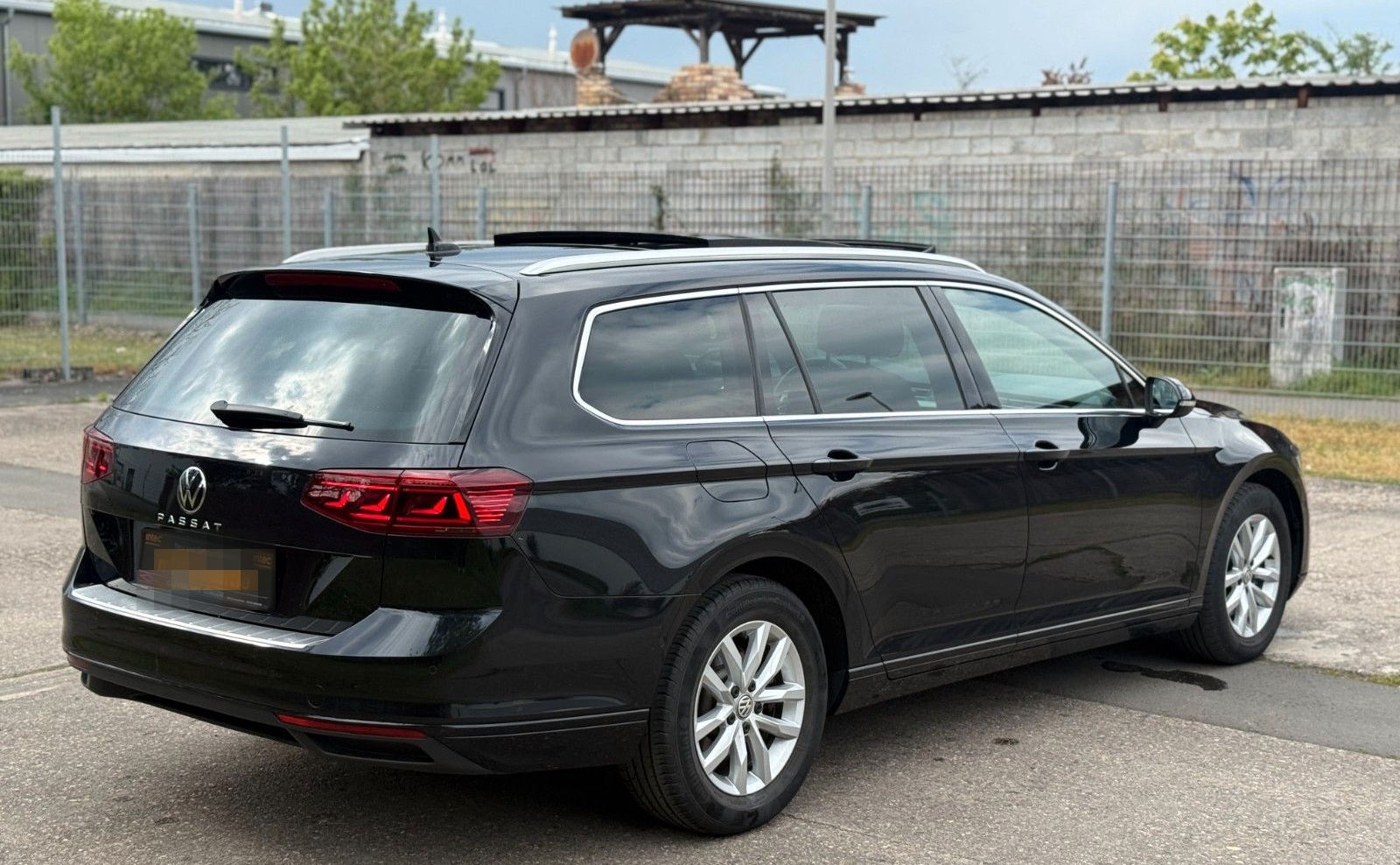 Volkswagen Passat Variant Business*Pano*Massage*VirtuelCo* foto 8