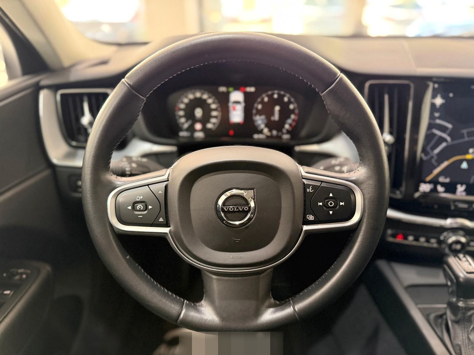 Volvo XC60 Momentum T5 2.Hand|Vollleder|Kamera|LED foto 22