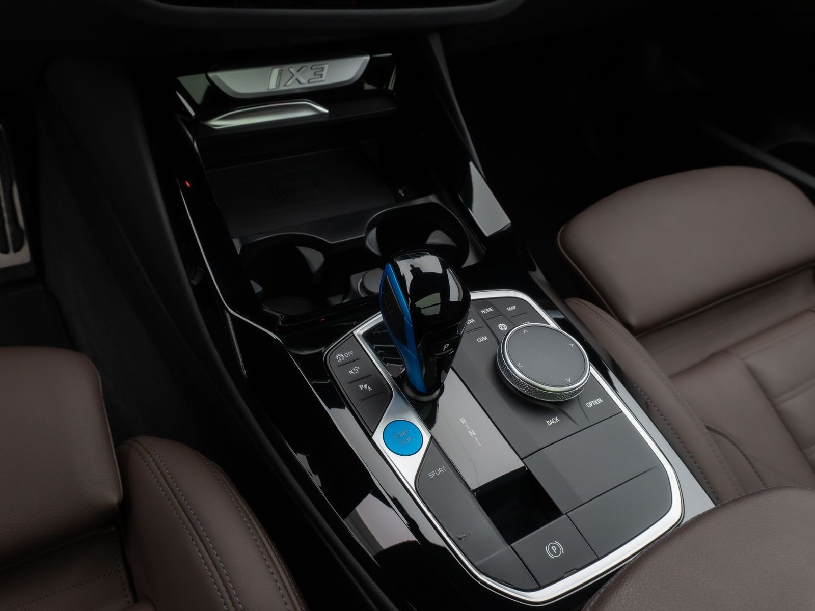 BMW iX3 Impressive M Sport Panorama 360°HUD DAB H/K foto 22