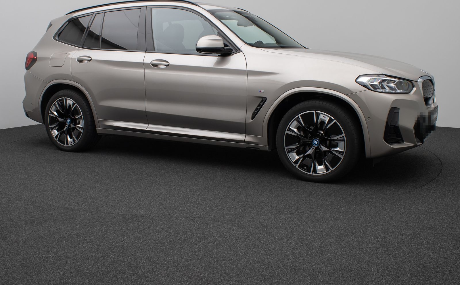 BMW iX3 Impressive M Sport Panorama 360°HUD DAB H/K foto 4