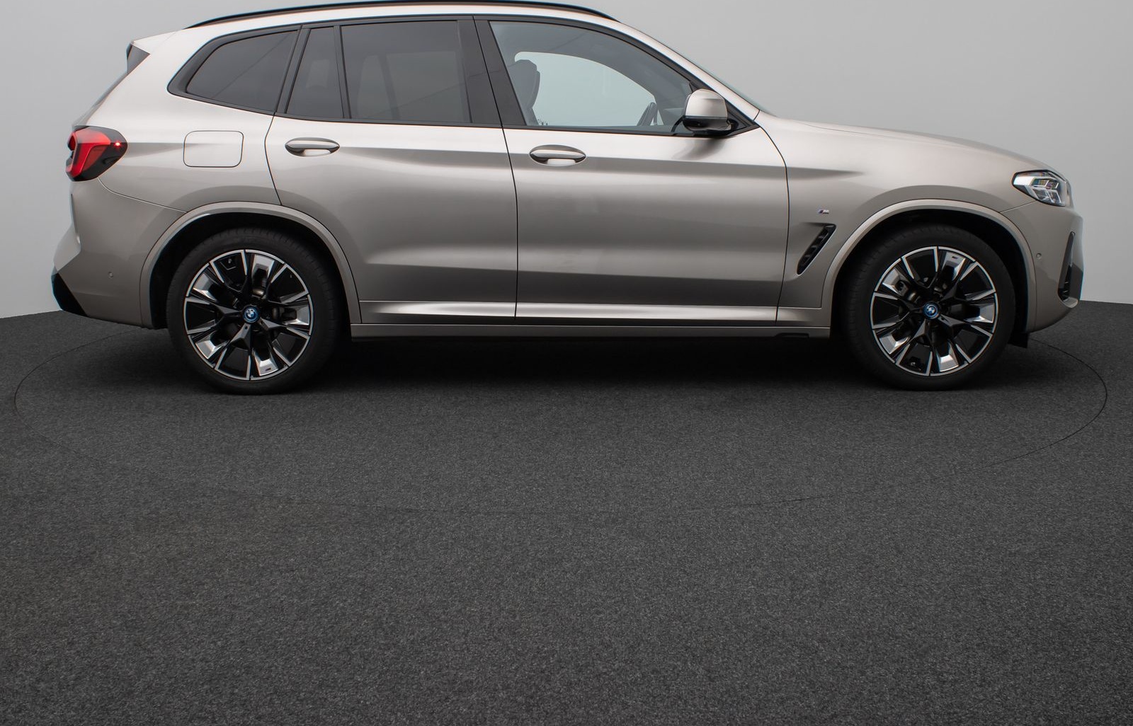 BMW iX3 Impressive M Sport Panorama 360°HUD DAB H/K foto 5