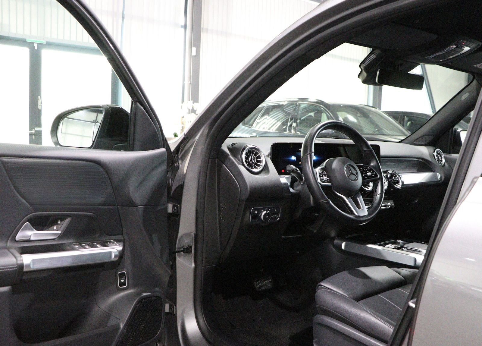 Mercedes-Benz GLB 220 d 4MATIC ENERGIZING-PLUS / 7-SITZER / foto 15