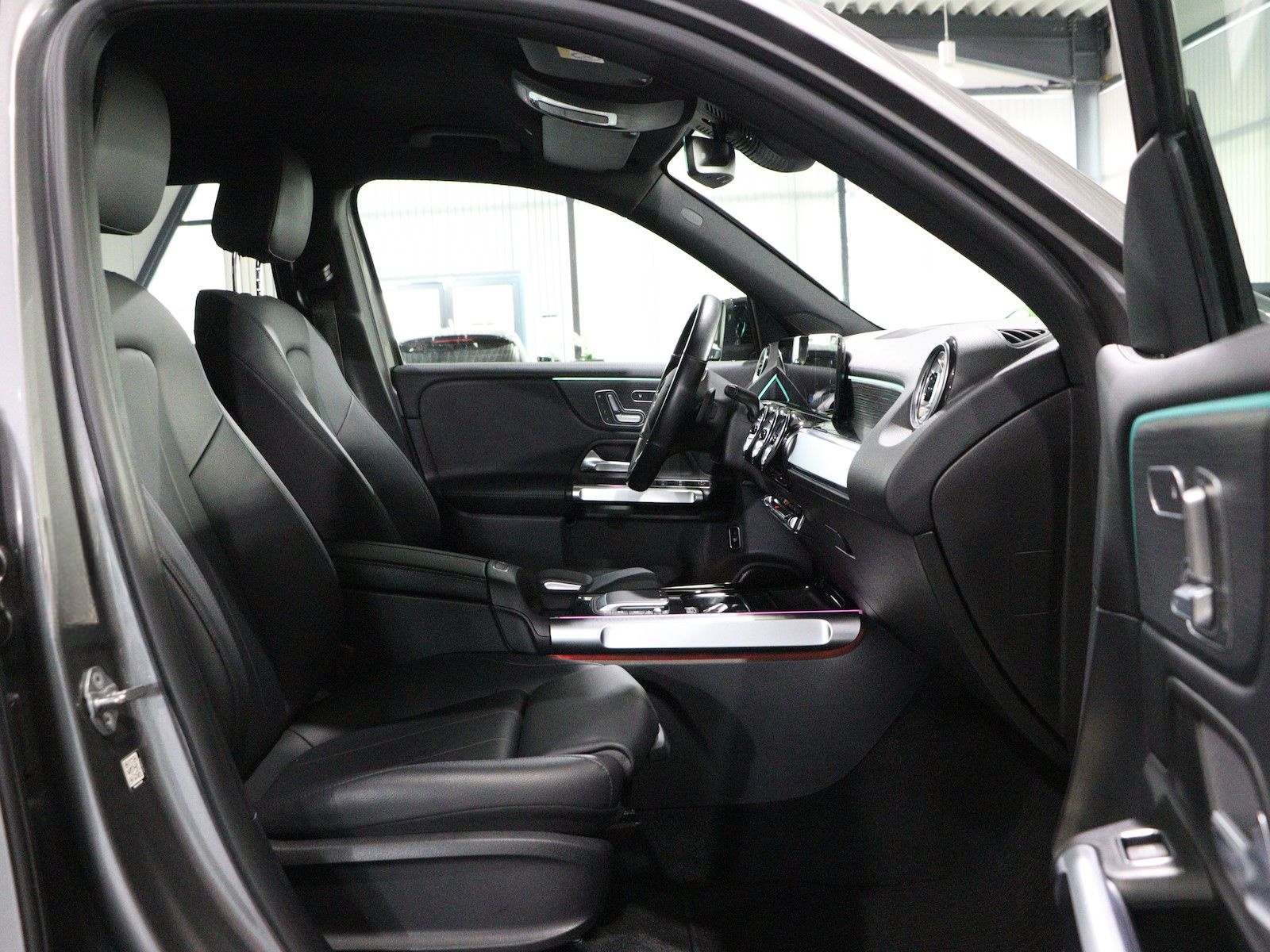 Mercedes-Benz GLB 220 d 4MATIC ENERGIZING-PLUS / 7-SITZER / foto 22