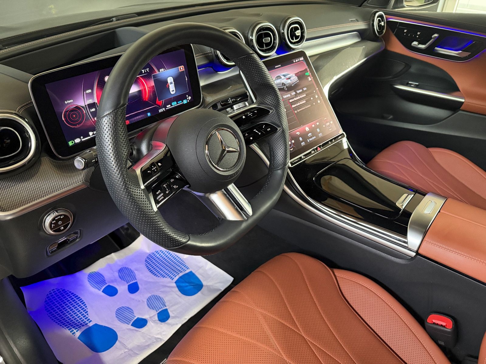 Mercedes-Benz C 300 4Matic/AMG/HEAD-UP/KEYLESS/360°/DIGI.LIGHT foto 11