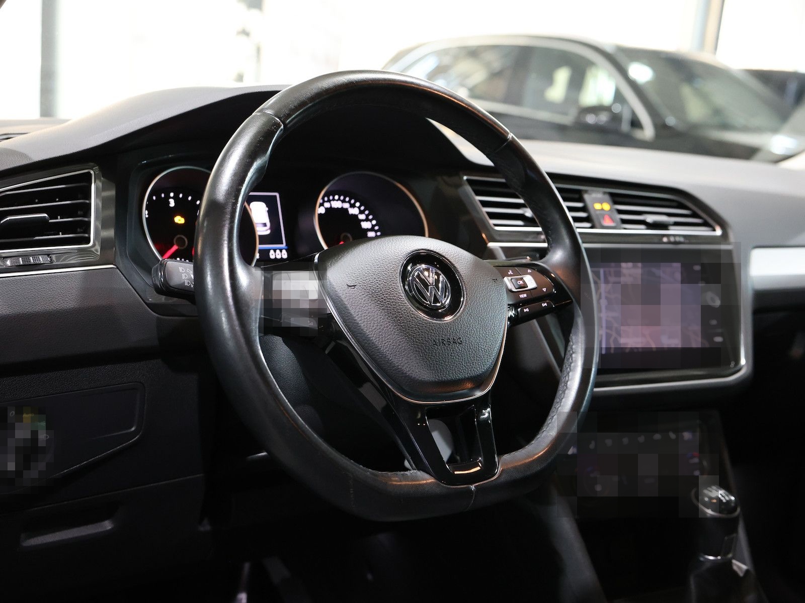 Volkswagen Tiguan 2.0 TDI Comfortline / LED, ACC+LANE, NAVI foto 17