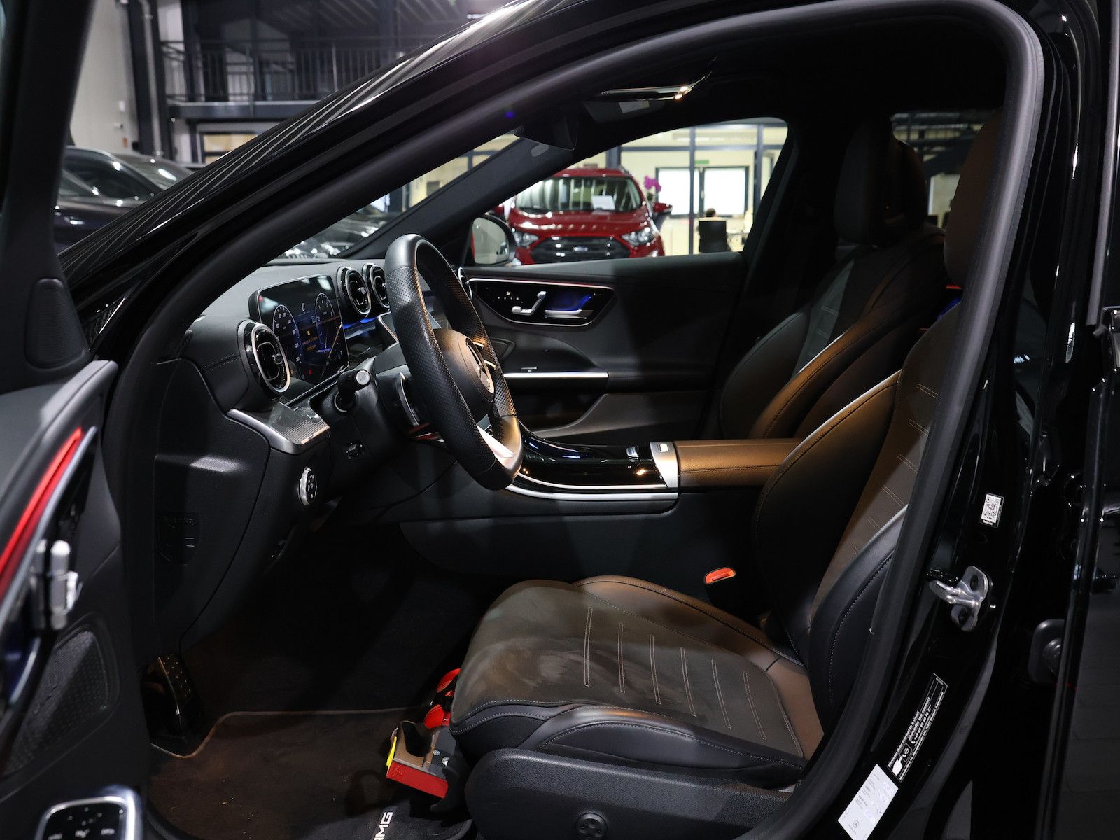 Mercedes-Benz C 200 T AMG-LINE SPORT NIGHT LASER / DISTRONIC foto 13