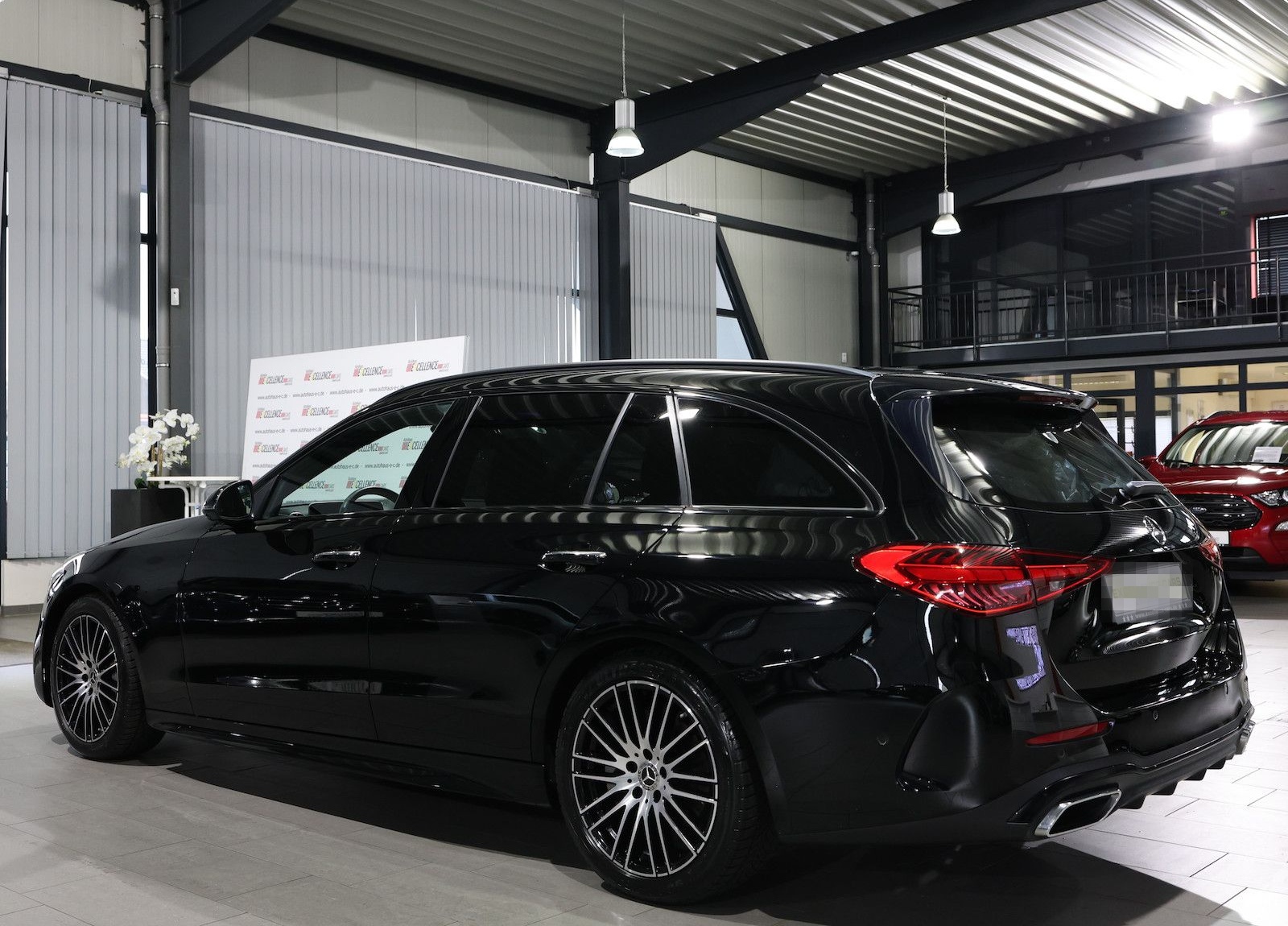 Mercedes-Benz C 200 T AMG-LINE SPORT NIGHT LASER / DISTRONIC foto 9