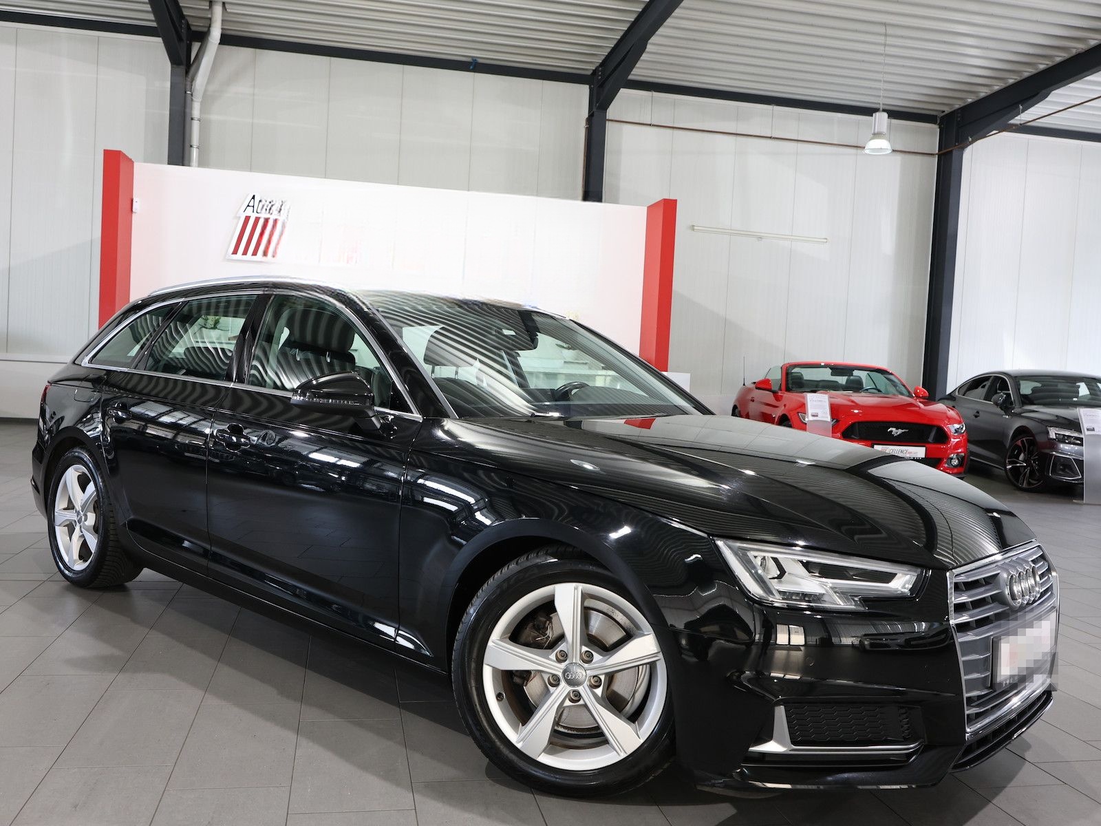 Audi A4 Avant 35 TFSI SPORT / 1.HAND / LED / NAVI+ foto 3