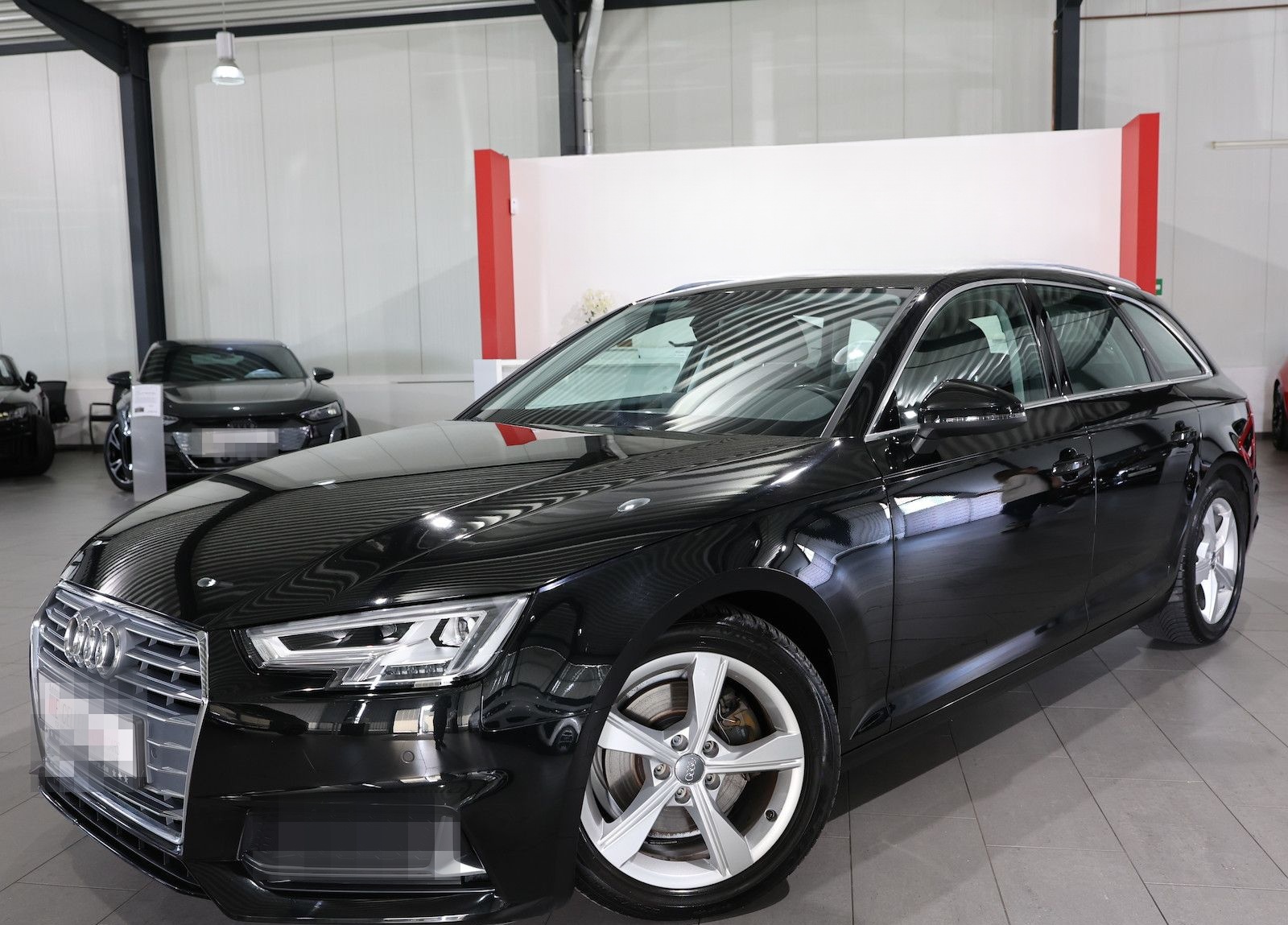 Audi A4 Avant 35 TFSI SPORT / 1.HAND / LED / NAVI+ foto 4