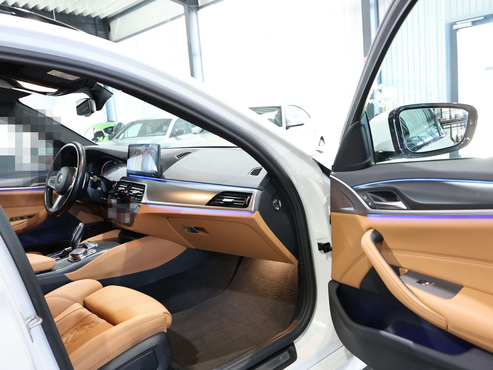 BMW 520d Touring xDrive M-SPORTPAKET WHITE & BROWN foto 17