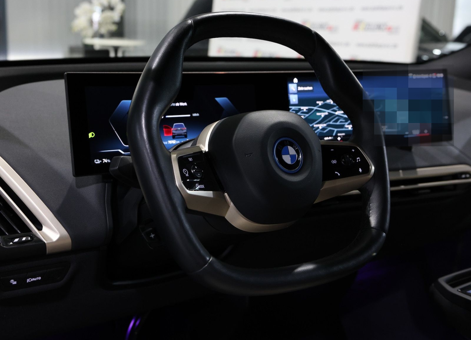 BMW iX 40 xDrive SPORT TITAN GLAS STORM EINZELSTÜCK foto 18