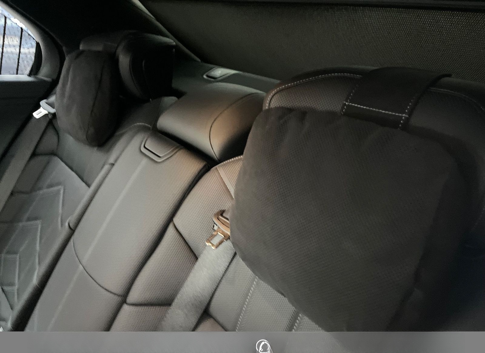 BMW i7 xDr. 60 *M SPORT PRO*LOUNGE SEAT*FOND ENT*SKY foto 17