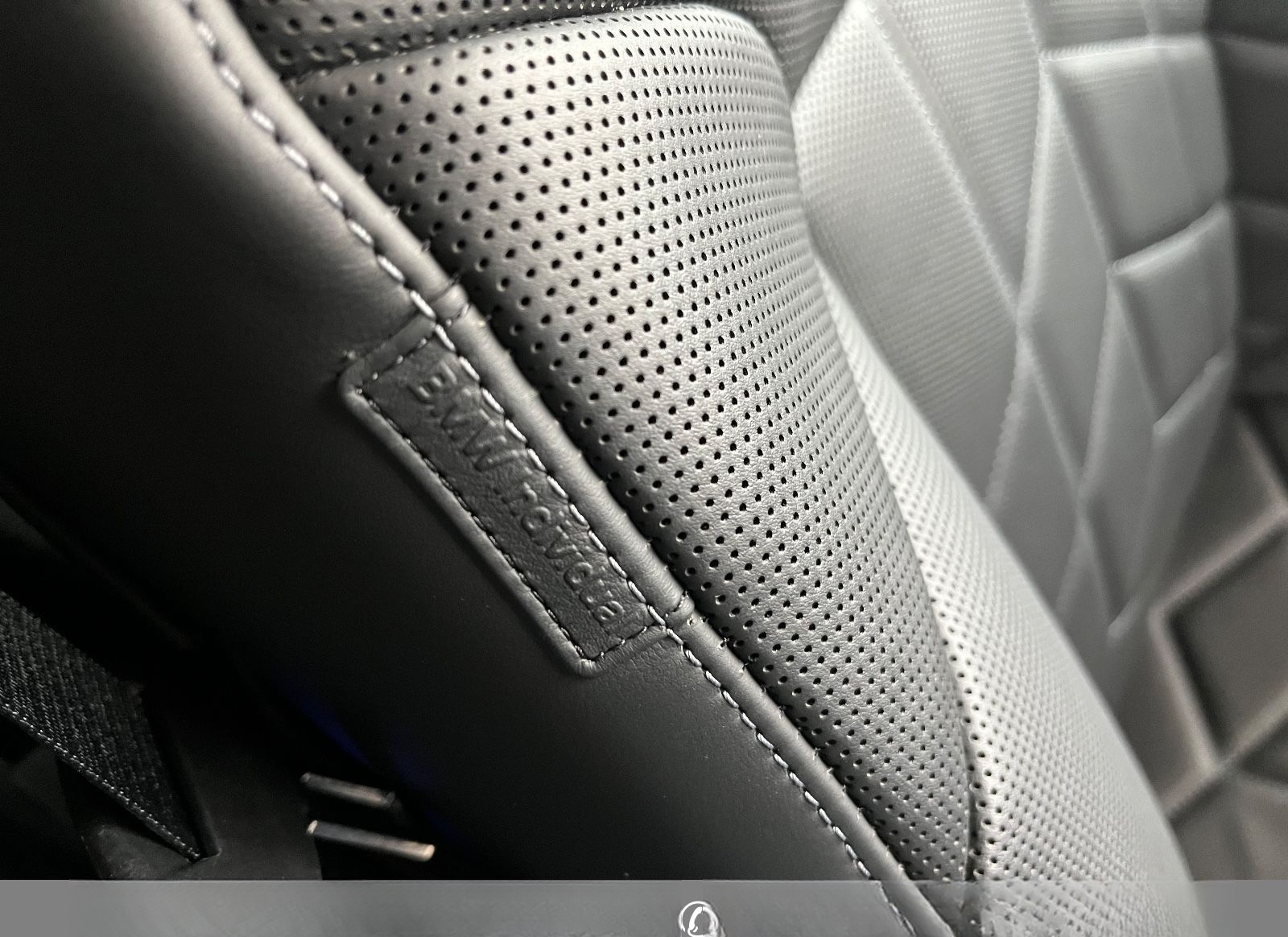 BMW i7 xDr. 60 *M SPORT PRO*LOUNGE SEAT*FOND ENT*SKY foto 22