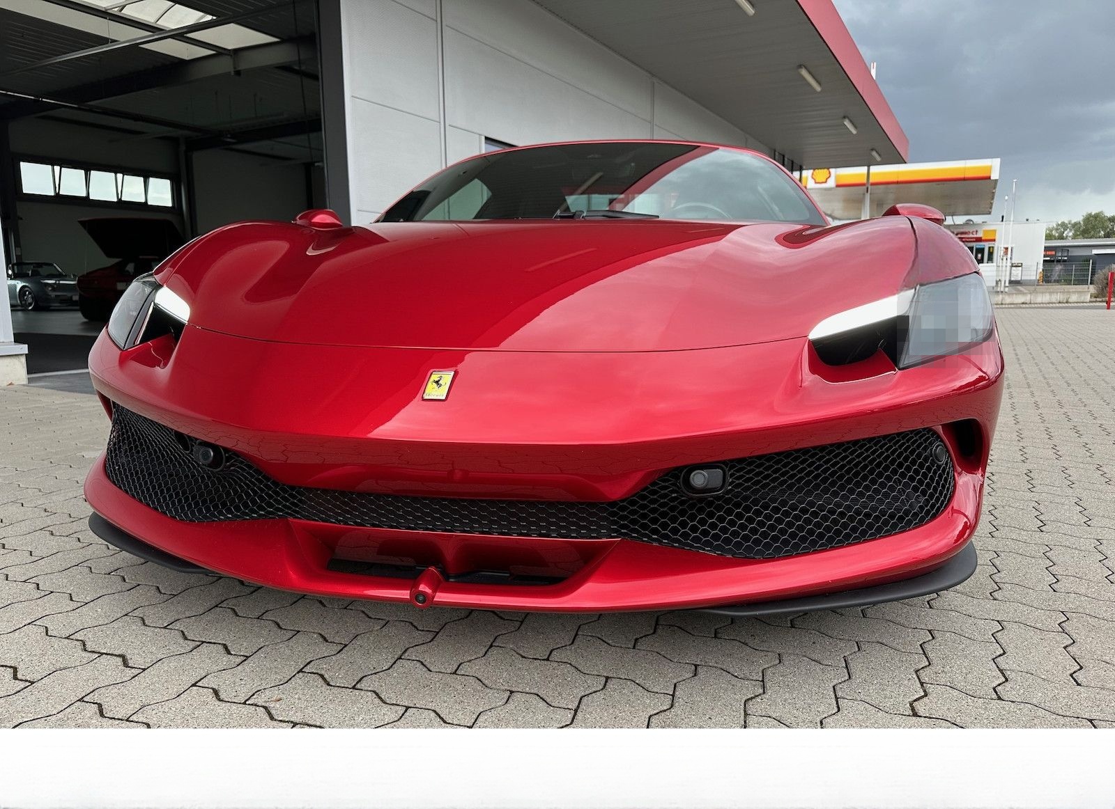 Ferrari 296 GTS Sonderfarbe Rosso Magma UPE 385´T 1. Hd foto 21