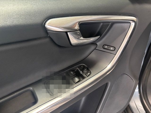 Volvo XC 60 XC60 Summum 2WD AUTOMATIK foto 15