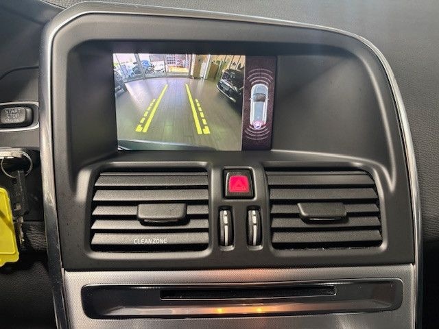 Volvo XC 60 XC60 Summum 2WD AUTOMATIK foto 20