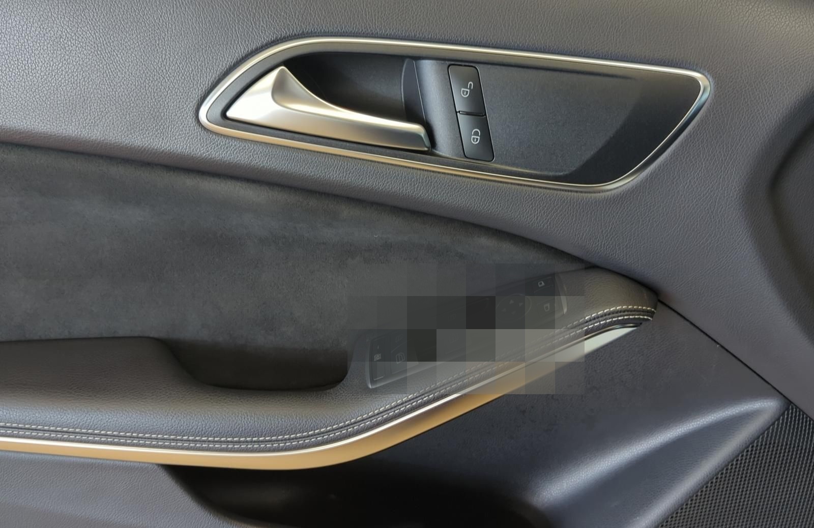 Mercedes-Benz A 200 AMG-LINE TEIL-LEDER+NAVI+BLUETOOTH+SITZHEI foto 12