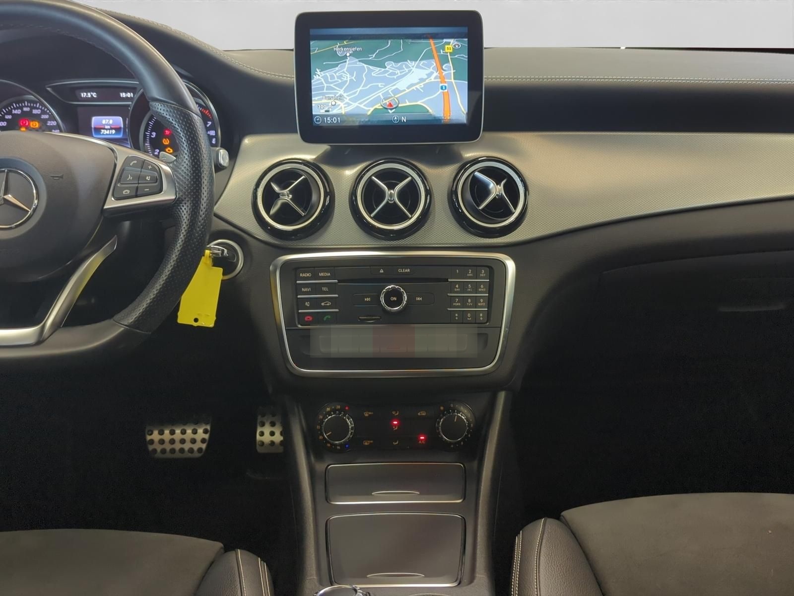 Mercedes-Benz A 200 AMG-LINE TEIL-LEDER+NAVI+BLUETOOTH+SITZHEI foto 15