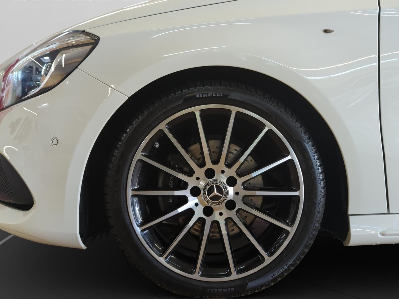 Mercedes-Benz A 200 AMG-LINE TEIL-LEDER+NAVI+BLUETOOTH+SITZHEI foto 20