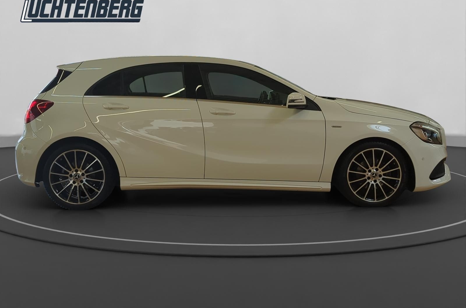 Mercedes-Benz A 200 AMG-LINE TEIL-LEDER+NAVI+BLUETOOTH+SITZHEI foto 7